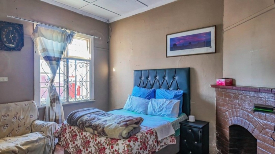 5 Bedroom Property for Sale in Ficksburg Free State